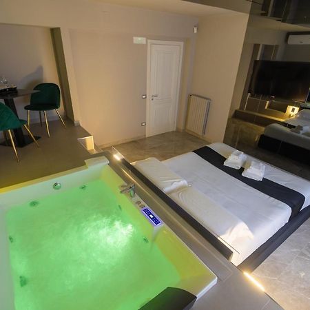 Maximum Exclusive Suite & Spa Palermo Luaran gambar