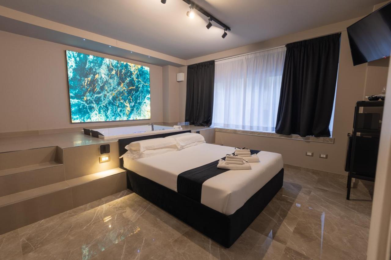 Maximum Exclusive Suite & Spa Palermo Luaran gambar