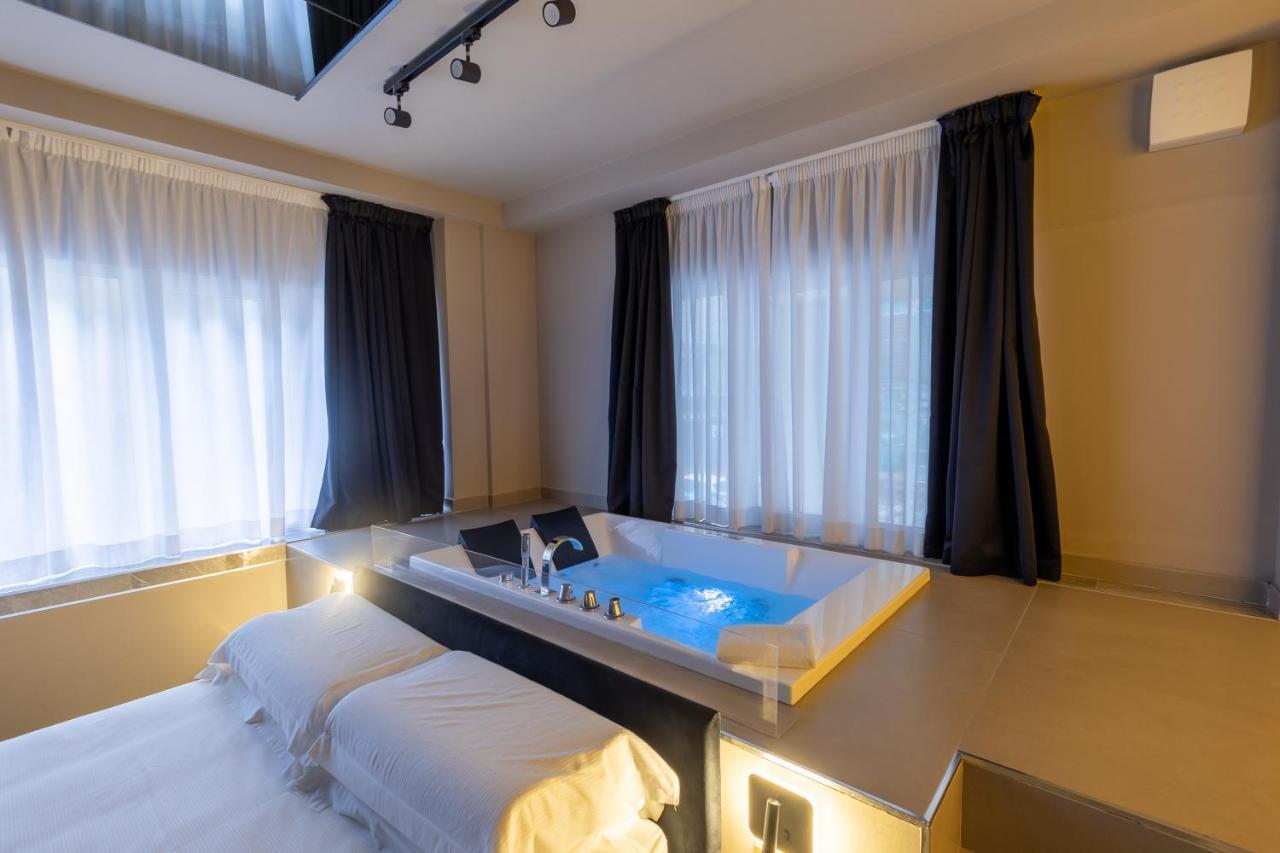 Maximum Exclusive Suite & Spa Palermo Luaran gambar