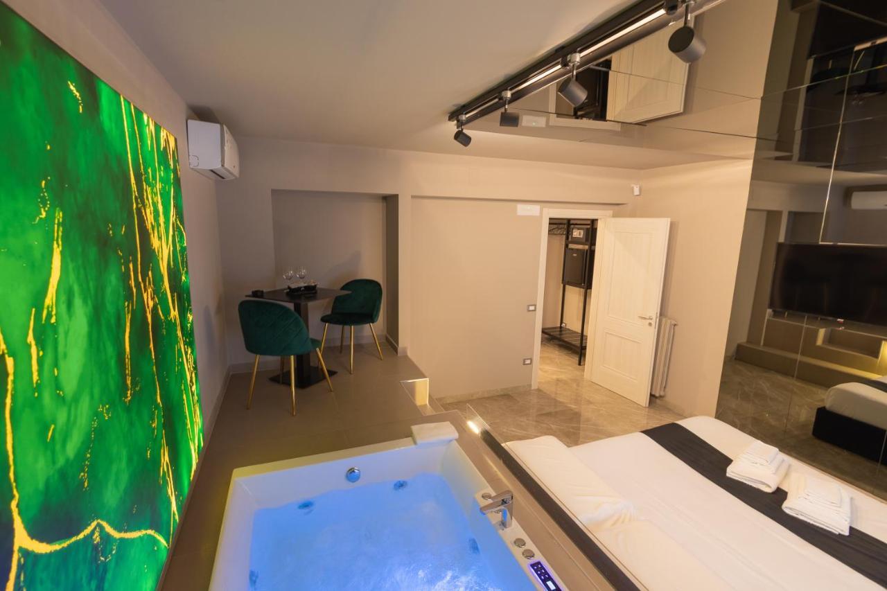 Maximum Exclusive Suite & Spa Palermo Luaran gambar