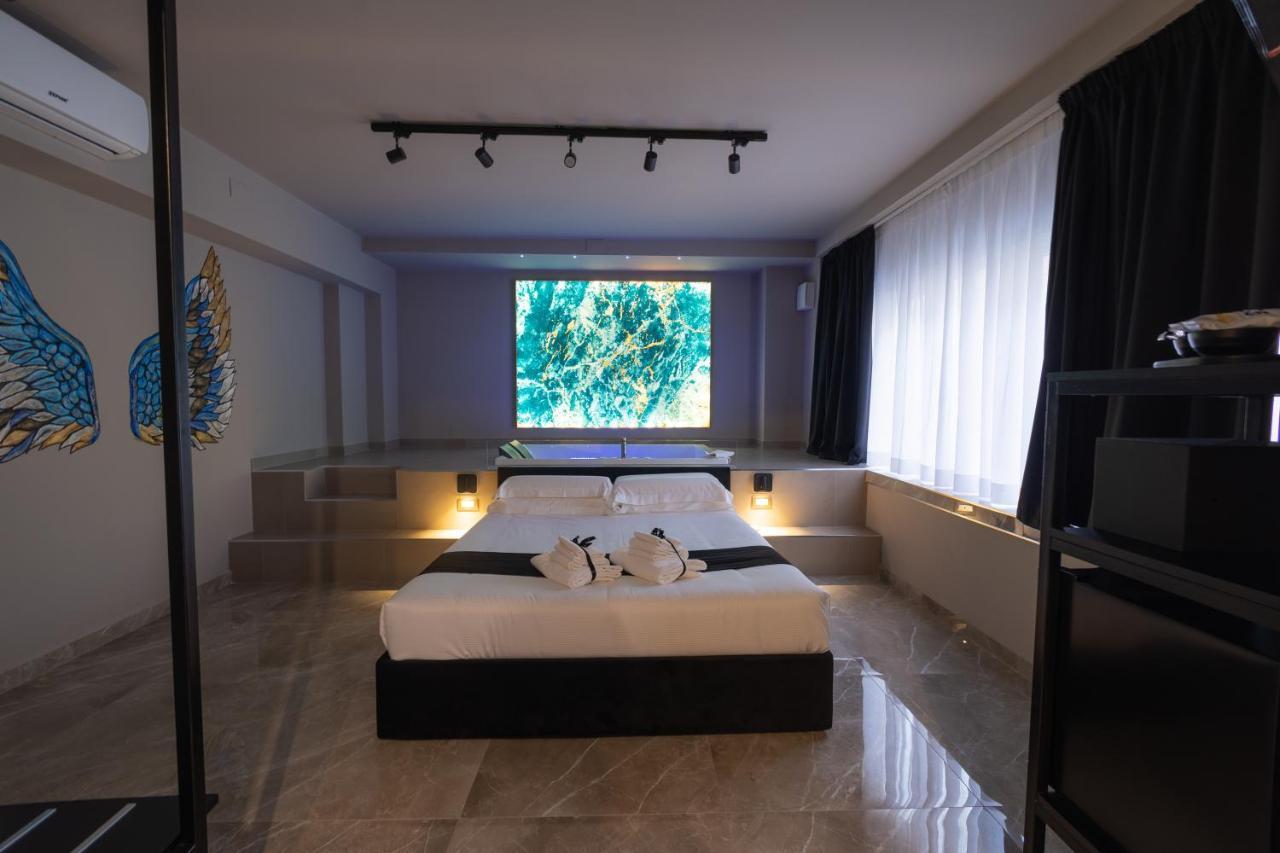 Maximum Exclusive Suite & Spa Palermo Luaran gambar
